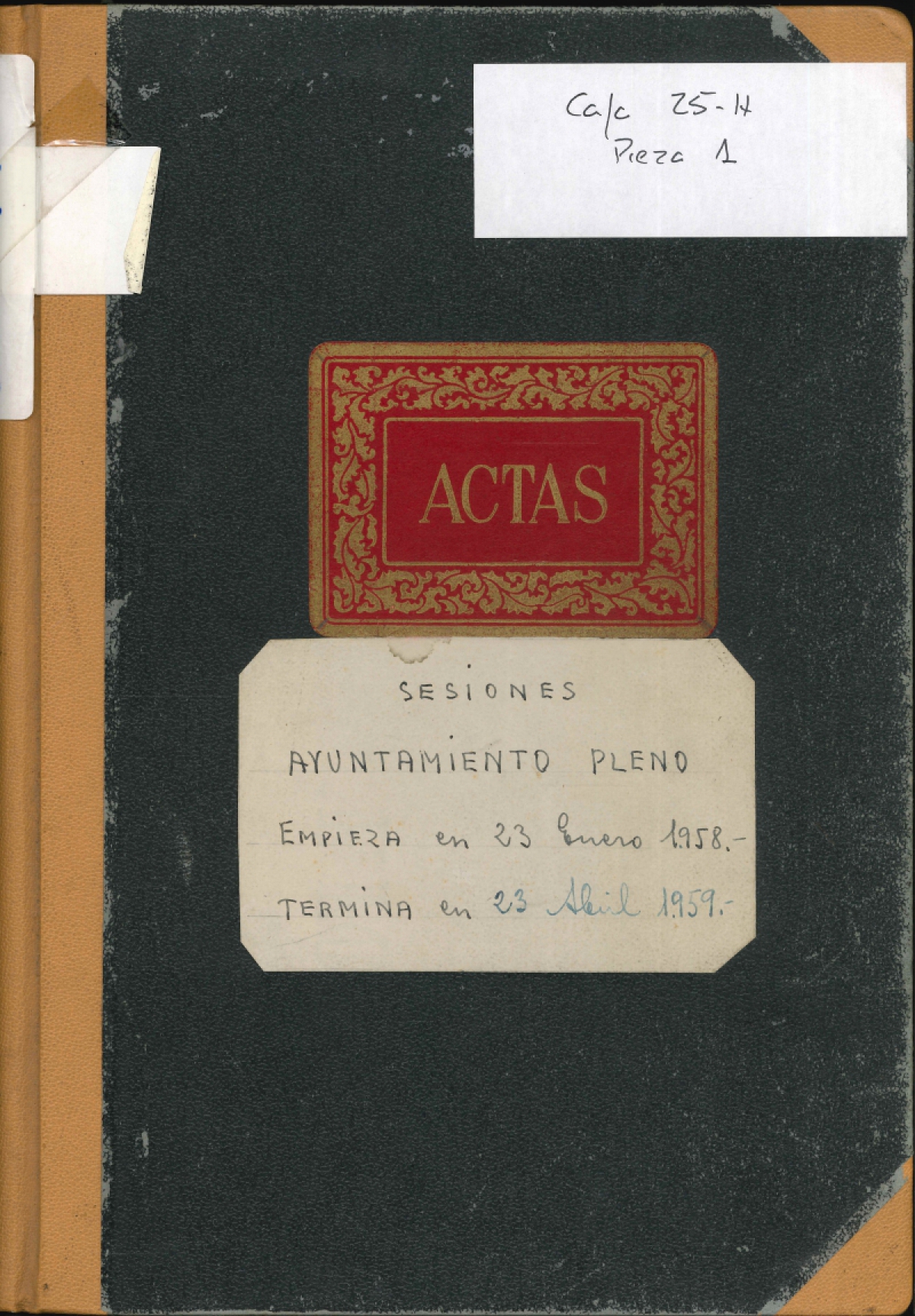 Digitalizados libros de actas de ayuntamiento pleno entre 1954 y 1968.